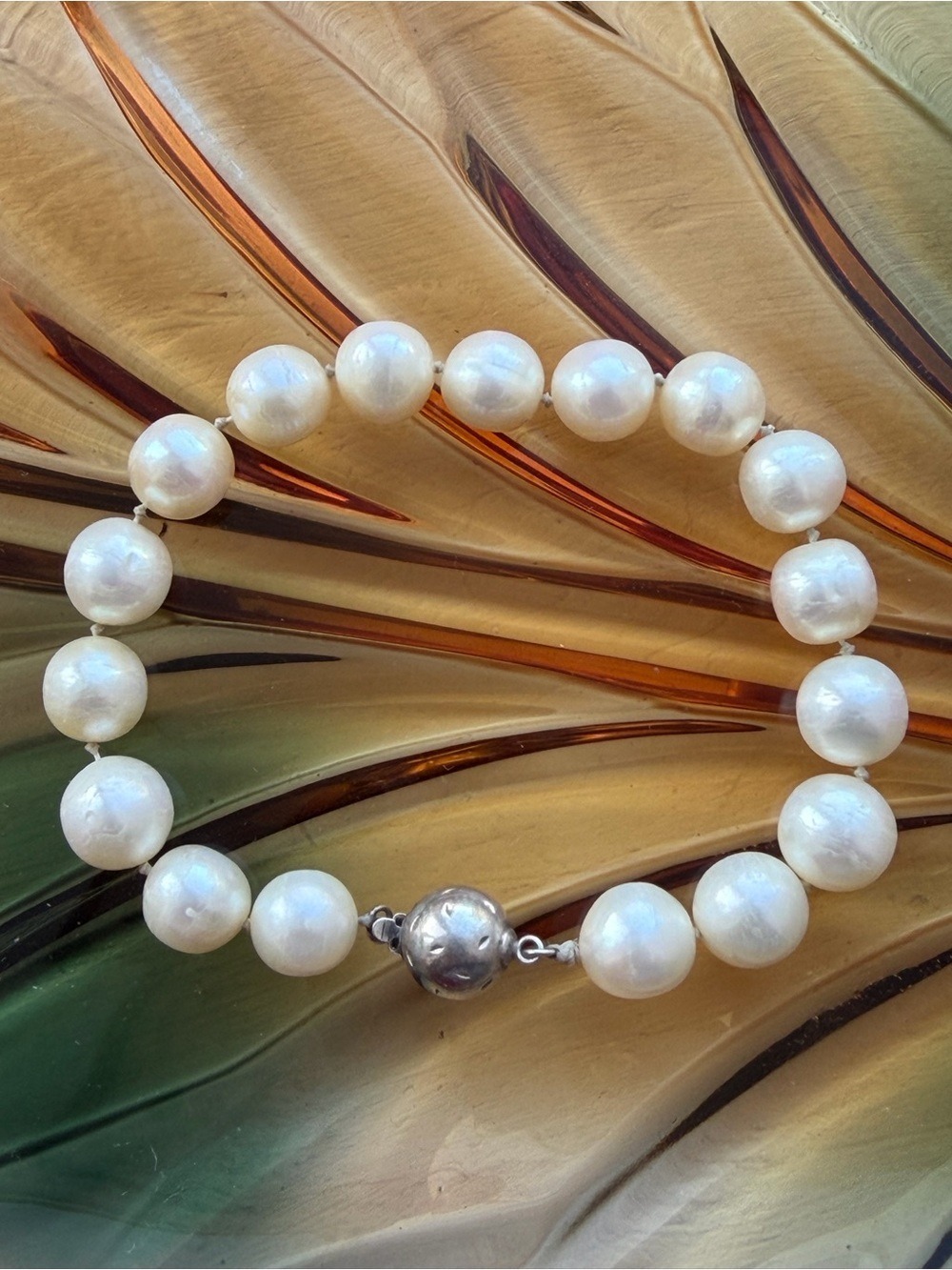 Classic Freshwater Pearl Bracelet with Silver Clasp